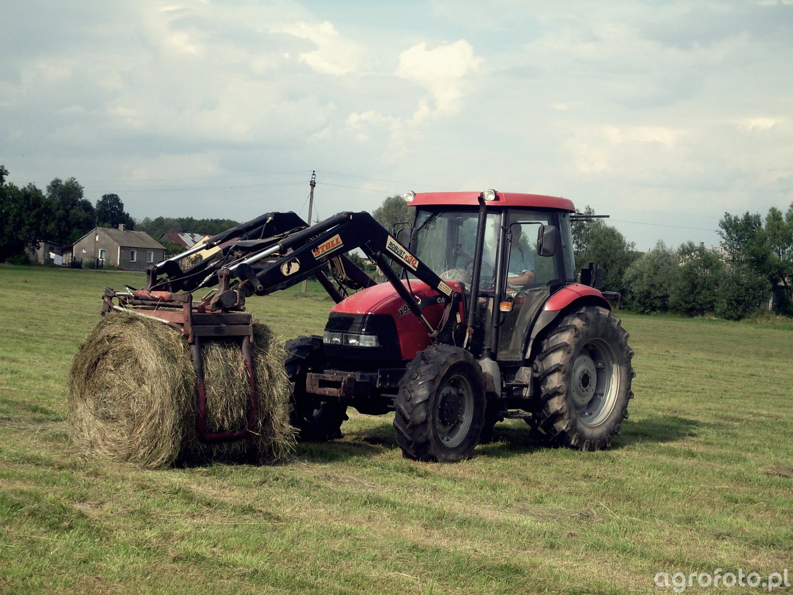 Foto ciagnik Case JX 95 550466 Galeria rolnicza agrofoto