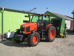 Kubota M135GX