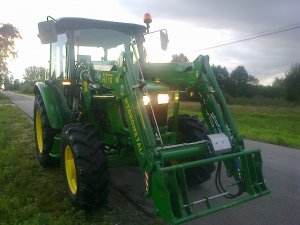 John Deere 5065E + Hydrometal AT 10