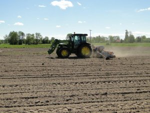 John Deere 5100R