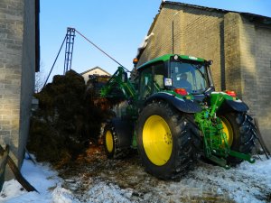 John Deere 6230