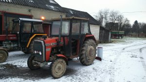 Massey Ferguson 255