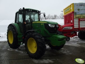 John Deere 6125M