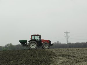 Valtra 6850+Amazone 1500