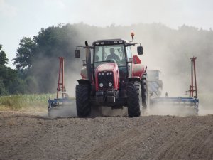 Massey Ferguson 8260 & Farmet K600 & Sulky Solo