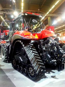 NEW CASE IH