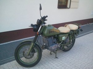 MZ 250 A NVA