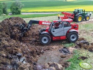 ZDJĘCIA Z POKAZU W FIRMIE GRAVIT AGRO-POL 20 maja 2013