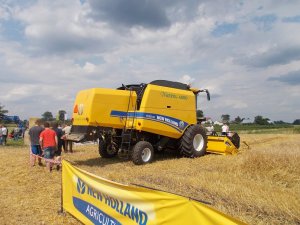 New Holland TC5070