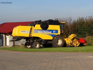 New Holland CSX 7040