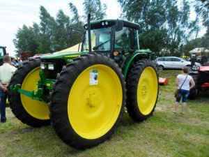 John Deere 5090 GH