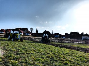 Ursus C-360 + siewnik Poznaniak 2.7 m Ursus 902 + agregat uprawowy 2.4 m Dziekan