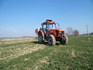 Ursus Mido 5524 + Kuhn MDS 19.1