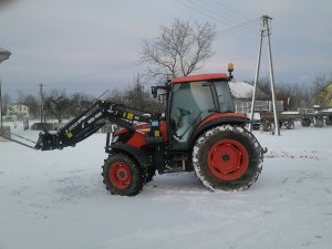 Kubota M7040