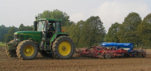 John Deere 7800  i siewnik Fiona