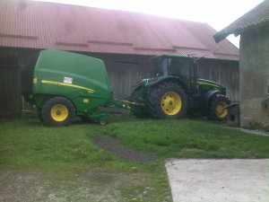 John Deere 7730 + Prasa John Deere 960