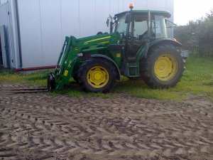 John Deere 5100r