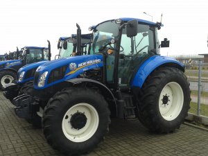 New Holland T5.115