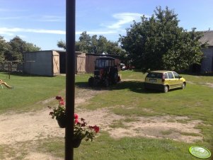 Massey Ferguson 255