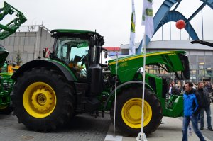 John Deere 8370R