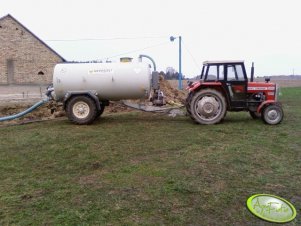 Massey Ferguson 255