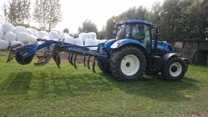 New Holland T7.200 PowerCommand SideWider 2 Kockerling Trio 3M