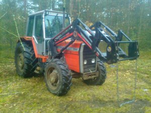 Massey Ferguson 690