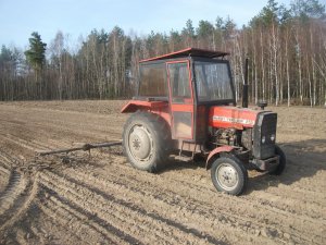 Massey Ferguson 255