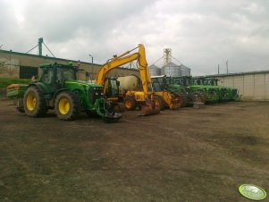 JD 8345R, 8320R i Fendt 936