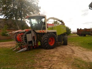 Claas Jaguar 850