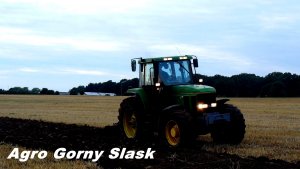 John Deere 7600