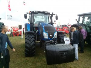 Valtra t163