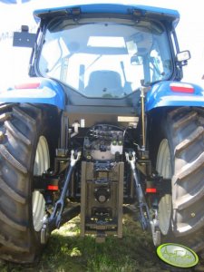 New Holland TS 110