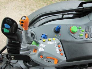 Deutz-Fahr Agrofarm 420PL