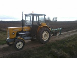 Ursus C-360 3P + pług