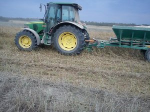 John Deere 5720