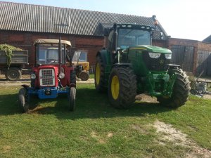 John Deere 6140R & URSUS C-330