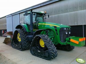 John Deere 8430