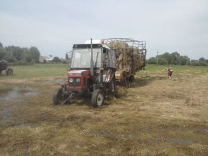 Zetor 5211 & przyczepa samozbierajaca