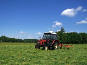 Zetor 7211 + Kuhn GF 502 DIGIDRIVE