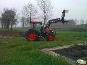 Kubota M8540 + Metal-Fach T229