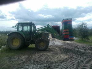 John Deere 6420