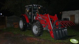 Massey Ferguson 5450 + Stoll