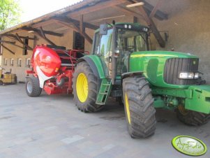 John Deere 6820