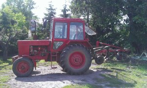 MTZ 80 + Pług UG 2