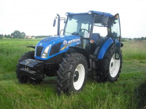 New Holland TD5.85