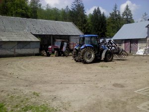 New Holland TD90D & Ursus 902