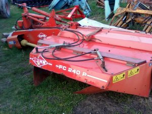 Kuhn FC-240 P