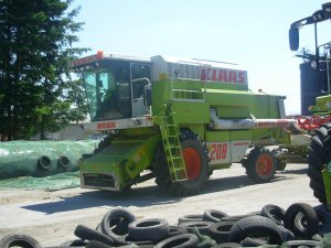 Claas Mega 208