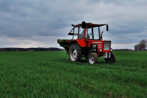 Wladimirec T-25A + Amazone ZA-F 1004R